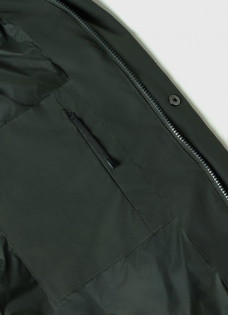 Удлинённая утеплённая куртка с капюшоном