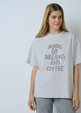 Футболка со стразами