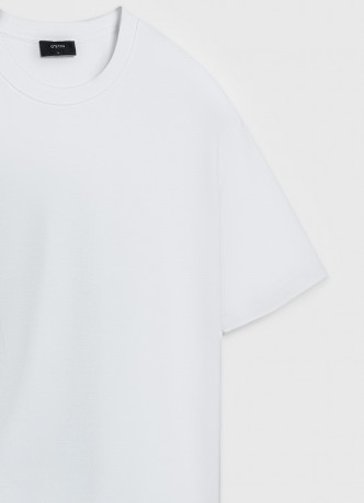 Футболка из гладкой ткани