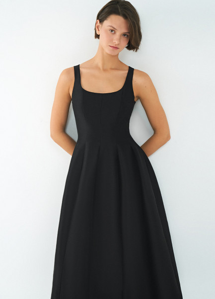 Платье с расклёшенной юбкой Черный 6999₽