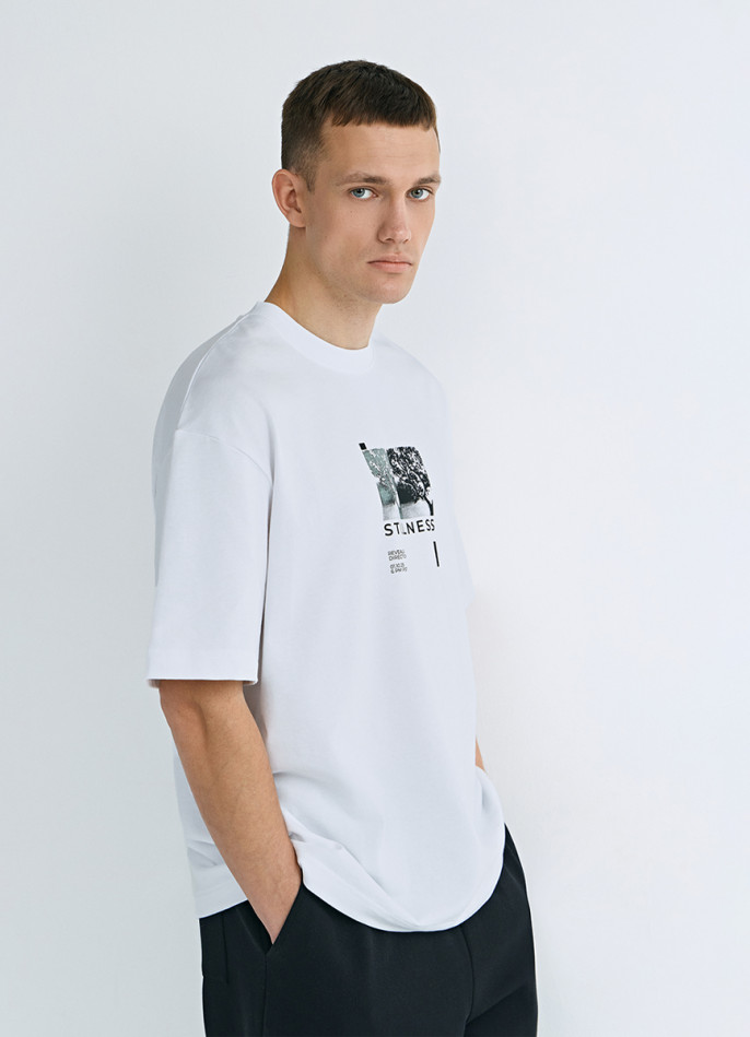 Футболка свободного кроя с принтом