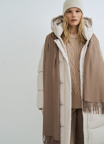 Шарф с бахромой