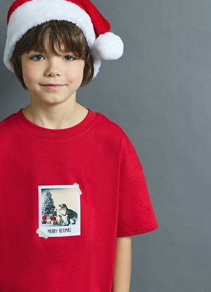 

Футболка с новогодним принтом для мальчиков, Красный