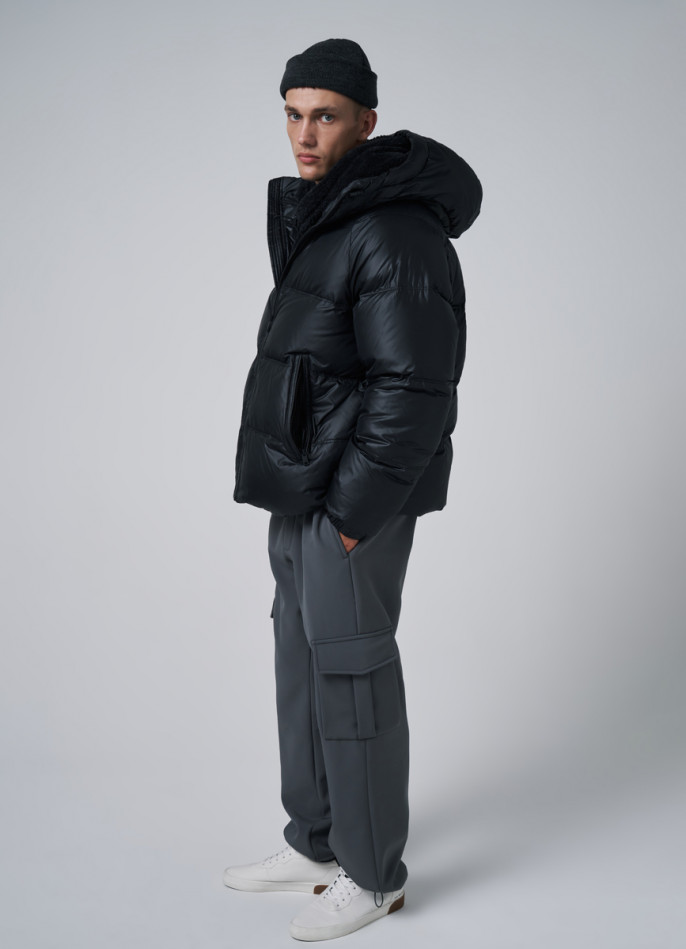 Пуховик с утеплителем из натурального пуха