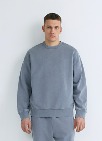 Свитшот с эффектом стирки