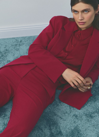 Однобортный приталенный жакет