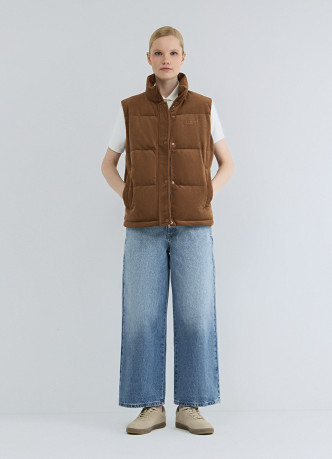 Вельветовый жилет