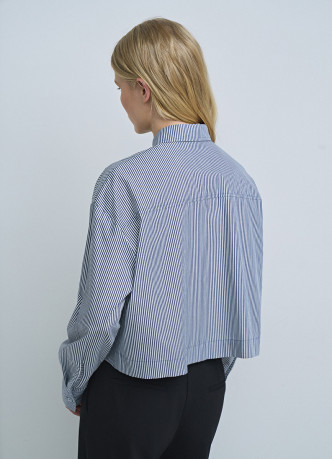 Укороченная хлопковая блузка