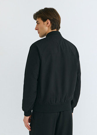 Бомбер на молнии