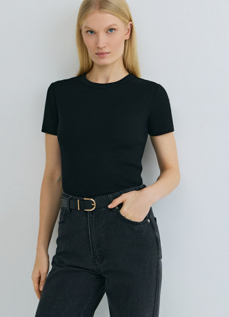 Футболка в рубчик