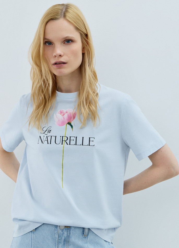 Футболка с цветочным принтом