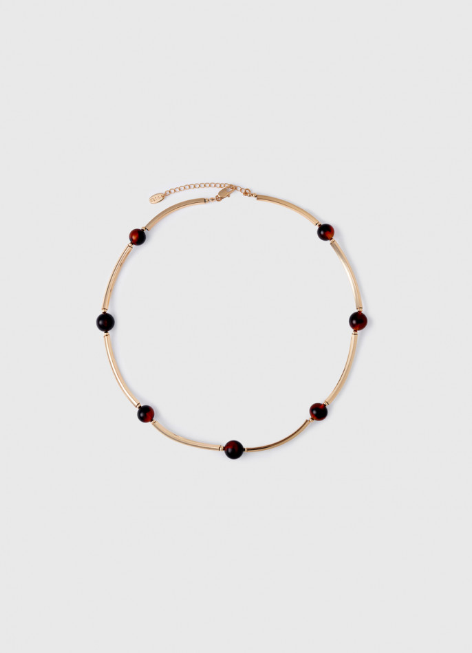 Колье с анималистичными бусинами