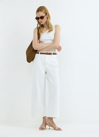 Топ в рубчик на одно плечо