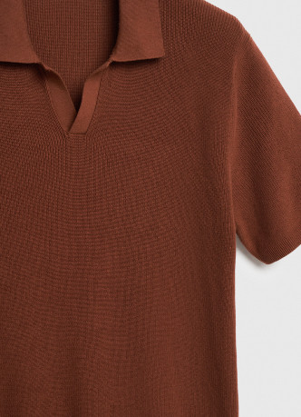 Поло из текстурной ткани