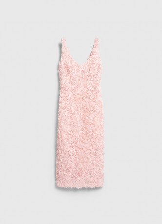 Облегающее платье с объёмными цветами