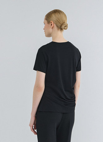 Футболка с драпировкой