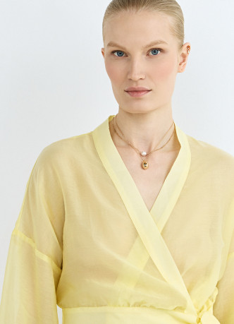 Блузка из лиоцелла с запахом