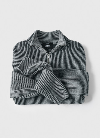 Джемпер с ангорой и шерстью