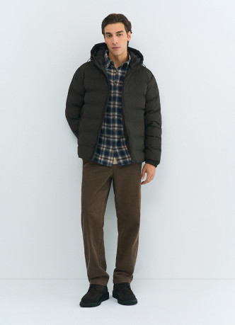 Утеплённая куртка с капюшоном