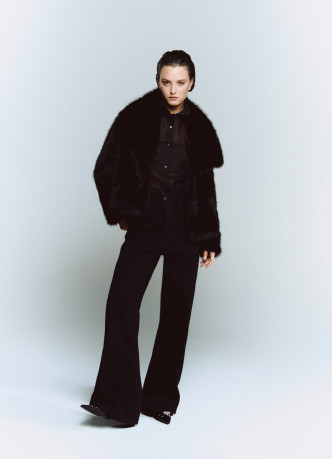 Укороченная шуба из искусственного меха