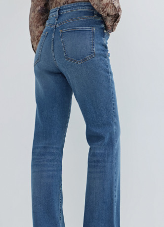 Джинсы Bootcut с высокой посадкой