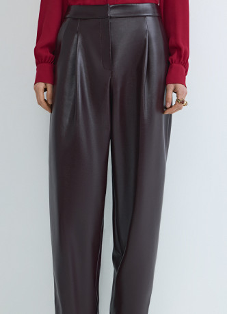 Брюки О-силуэта из искусственной кожи
