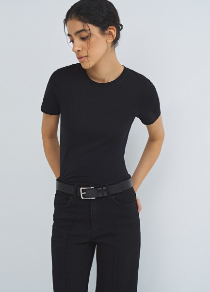 Базовая футболка из хлопка Черный 799₽