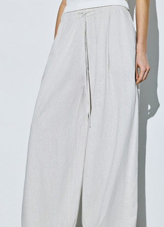 Широкие льняные брюки