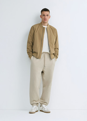 Бомбер на молнии