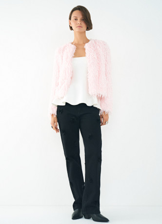 Укороченный фактурный жакет