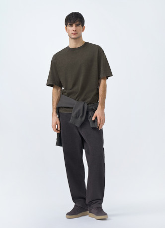 Базовая футболка с эффектом стирки