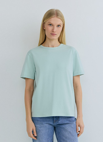 Базовая футболка