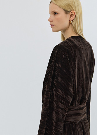 Бархатное кимоно с поясом