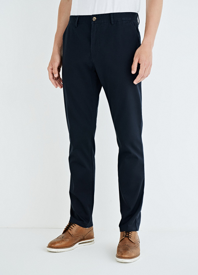 Базовые брюки Chino из твила