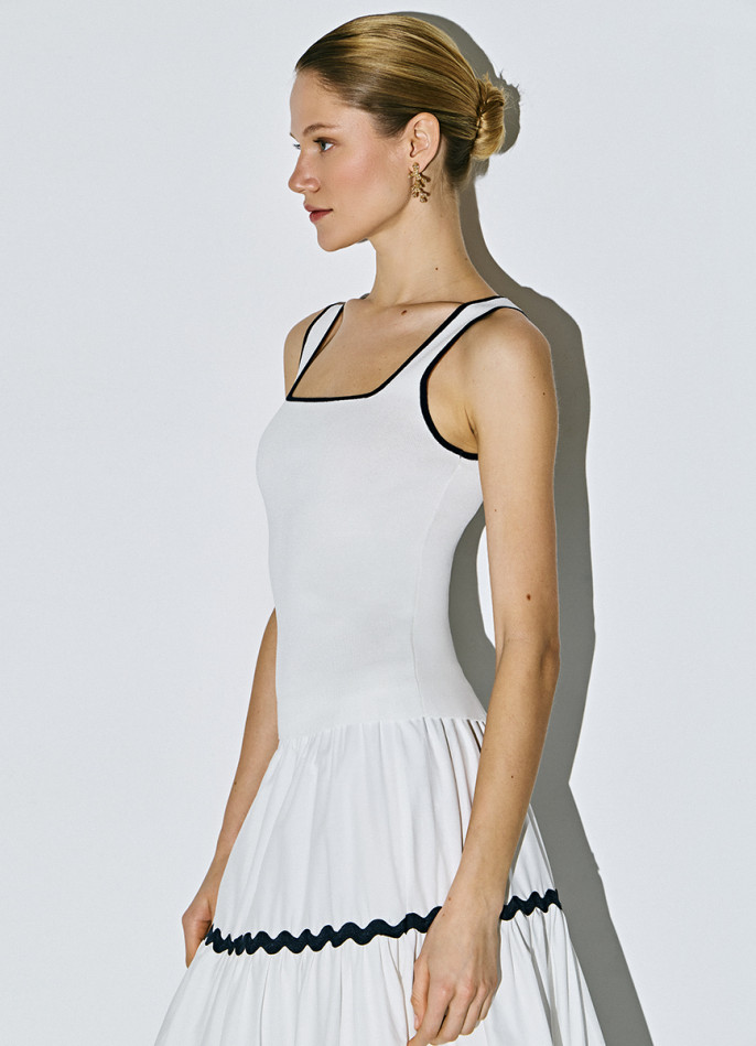 Вязаный топ с контрастной отделкой