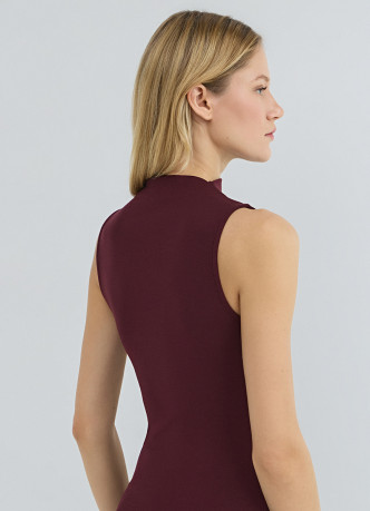 Топ из хлопка и модала с воротником-стойкой