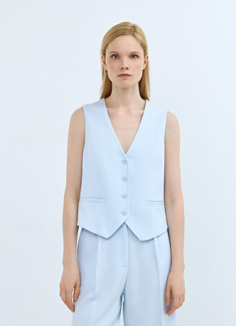Жилет на пуговицах