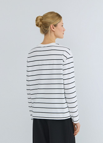 Лонгслив в полоску