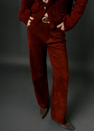 Прямые брюки из искусственной замши