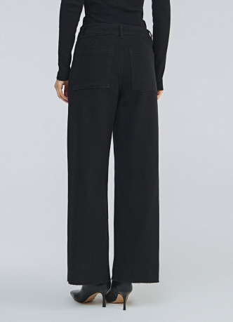 Укороченные широкие джинсы