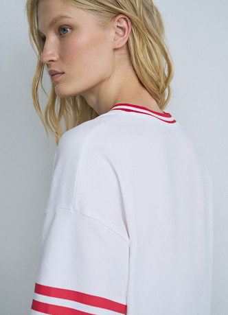 Футболка с принтом