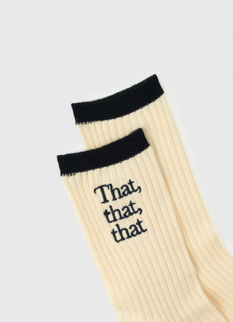 Высокие носки в рубчик с вышивкой