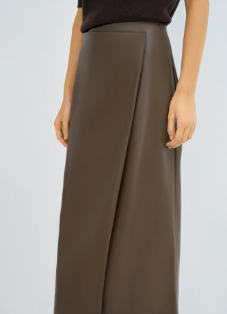 Юбка миди из искусственной кожи