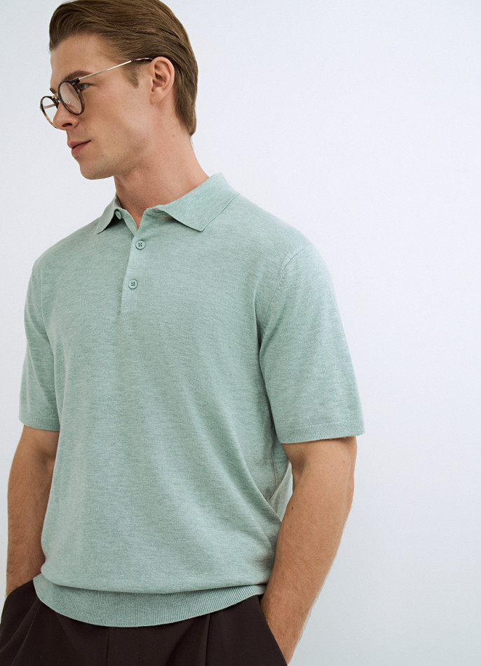 Вязаное поло с коротким рукавом