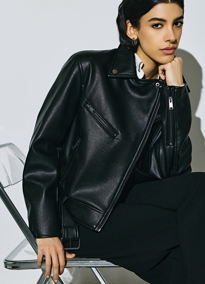 Куртка из искусственной кожи