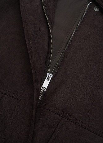 Бомбер из искусственной замши