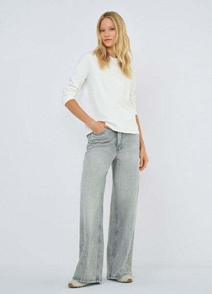 

Базовый лонгслив, Белый