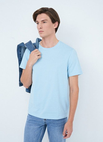 Базовая футболка