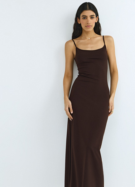 Приталенное платье на тонких бретелях, Коричневый