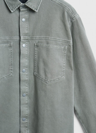 Куртка-рубашка из твила с карманами